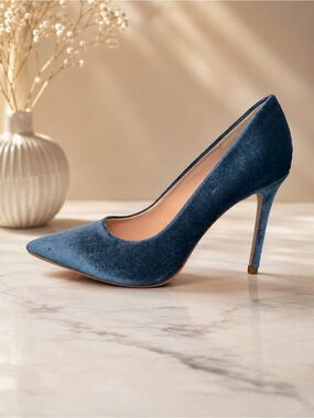 Zara Navy Velvet Pointed-Toe Stiletto Pump